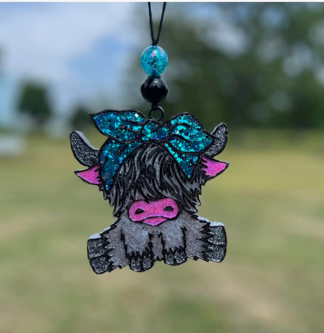 GREY COW