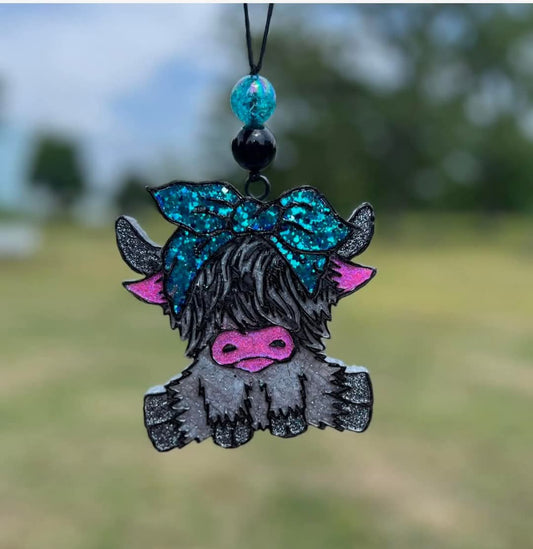 GREY COW